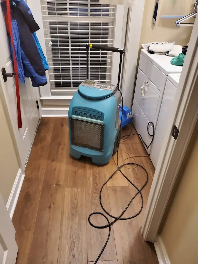 Commercial dehumidifier deployed for Crawl Space Restoration in North Augusta